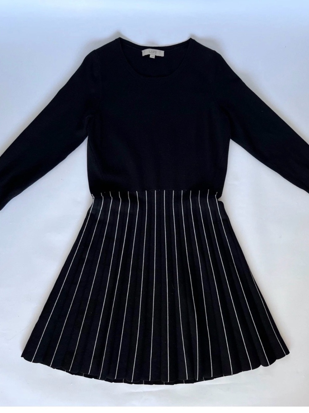 LOFT Black Long-Sleeve Pleated Knit Dress with White Pinstripes